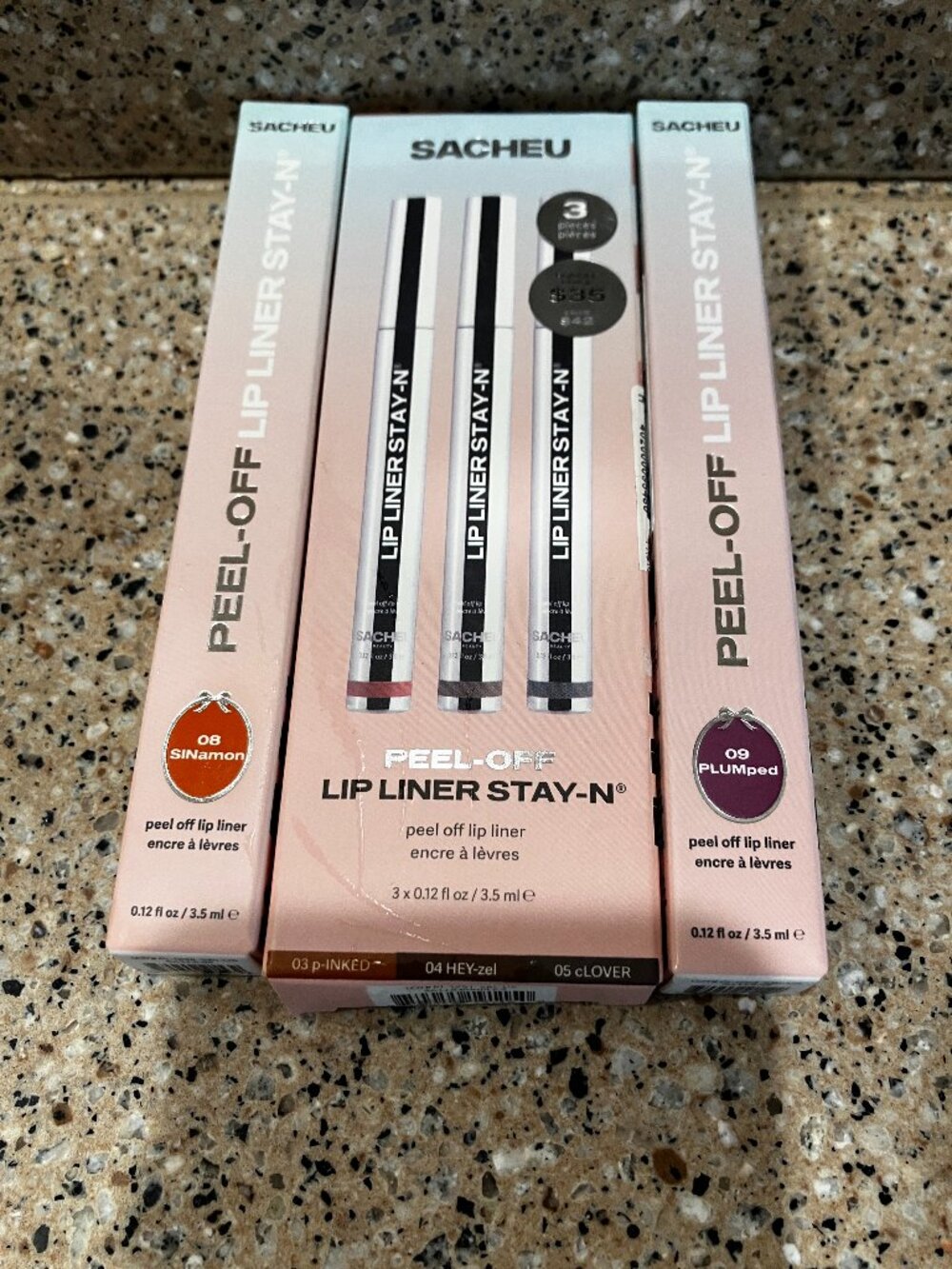 SACHEU Set of 5 Peel off Lip Liners!! NIB!